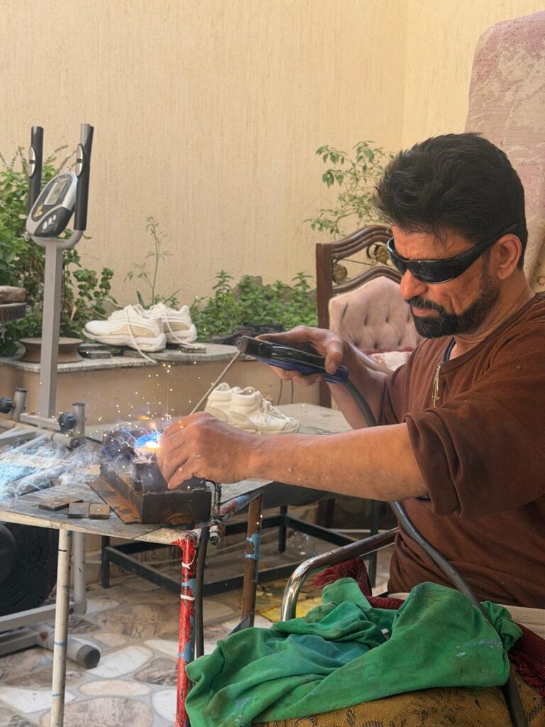 img-1788275573737 الهندسة في خدمة الطب والتأهيل الحركي بأجهزة حديثه من إبداع مهندس مصري
